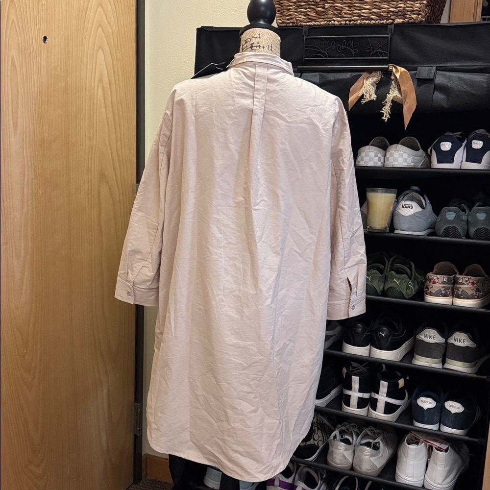 NWT Pomander Place half button-up shirt dress. Functional front pockets. Size XL - Picture 9 of 16